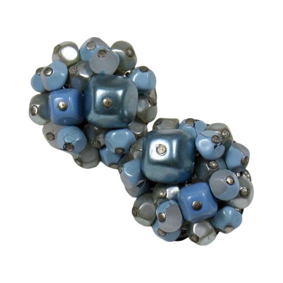 Vintage 1960s Blue Bead Cluster Clip Earrings Japan - Picture 1 of 5